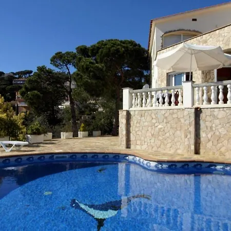 Sleeps 7 Pool Wifi *